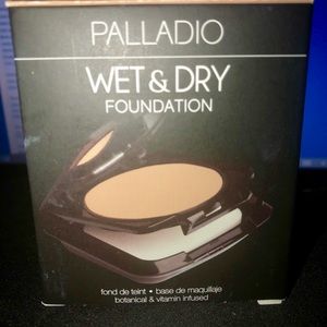 💎 PALLADIO WET/DRY FOUNDATION 💎